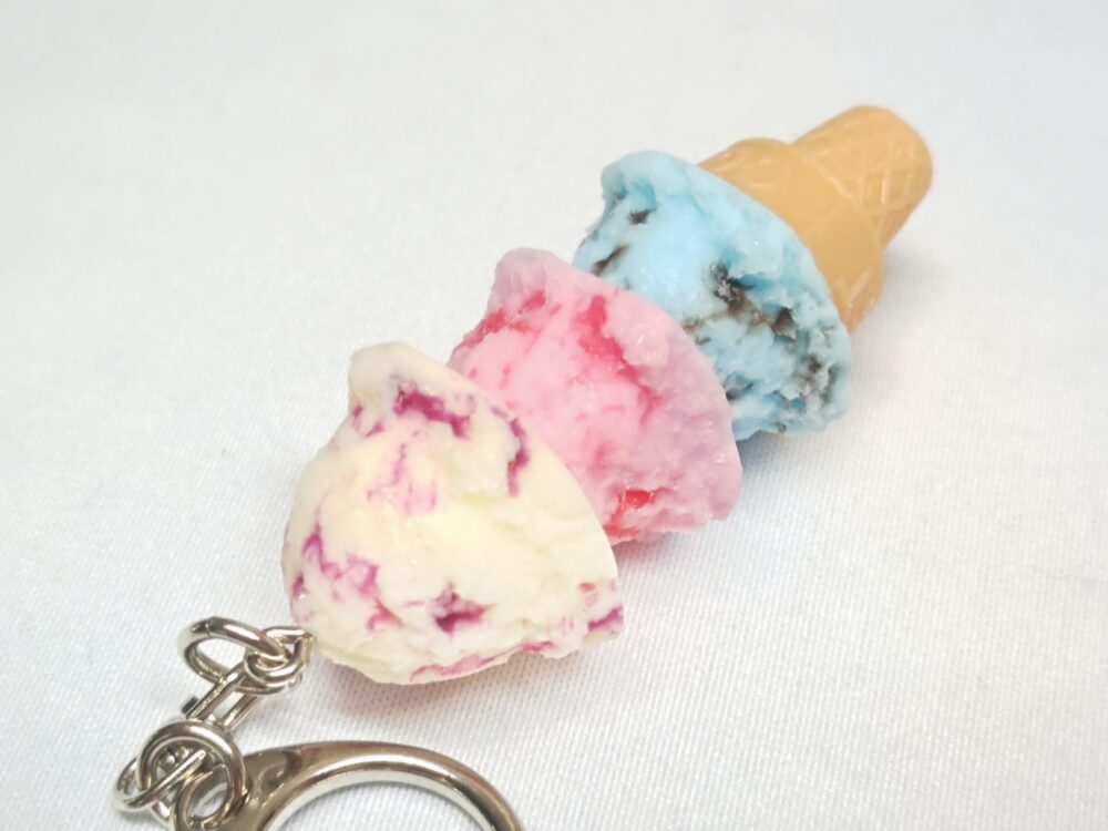 3段アイスキーホルダー　アマゾン